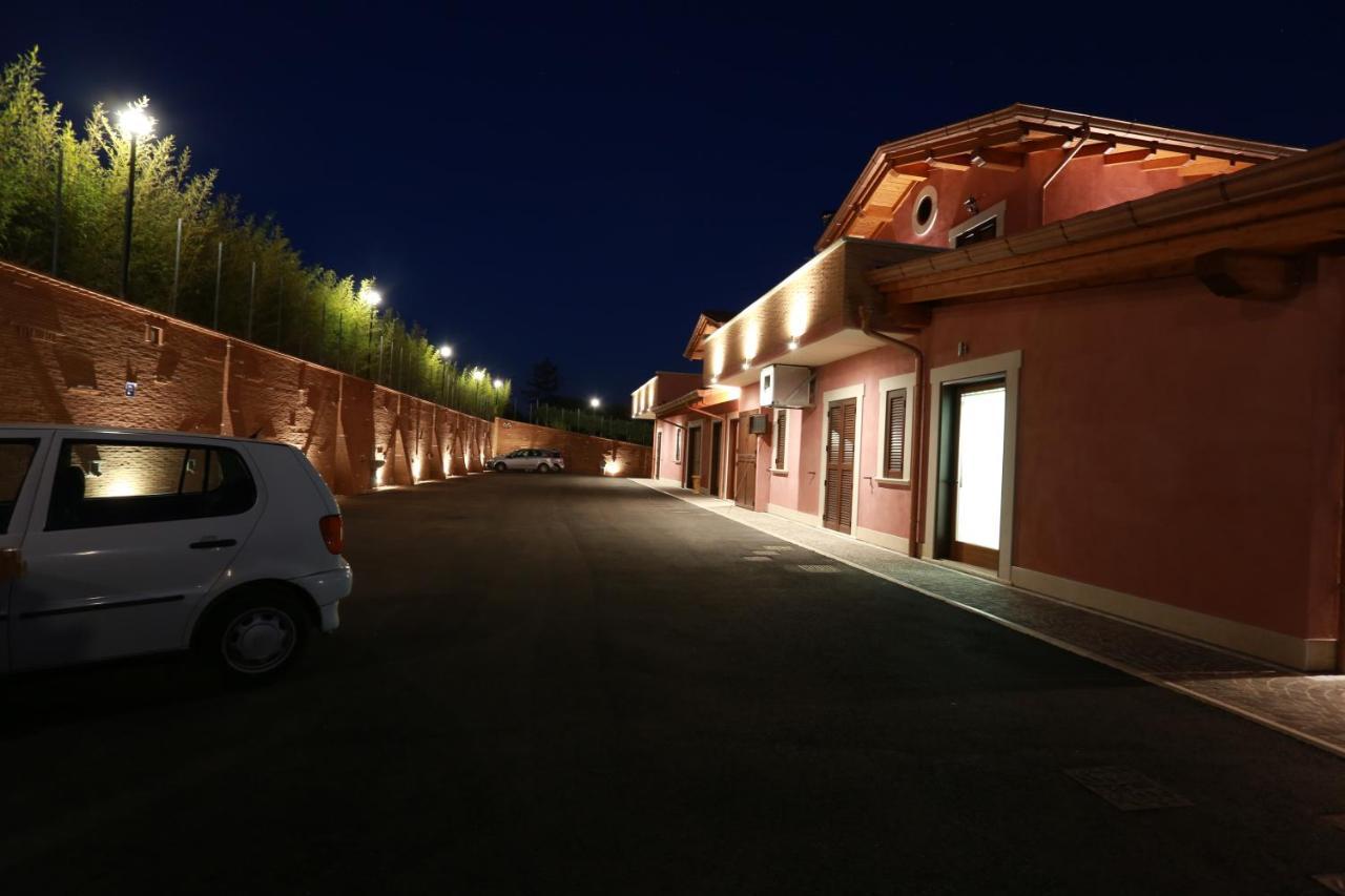 Agriturismo Ciociaro " Il Colle " Hotel Ristorante เชปราโน ภายนอก รูปภาพ